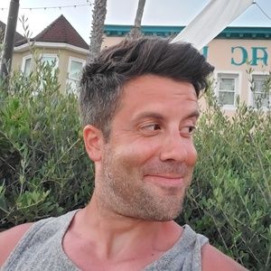 Meet your Posher, Dan